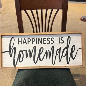 Black and White 'Happiness is Homemade' Wall Sign